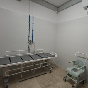 Millora d\’espais i itineraris per accessibilitat de les persones amb TEA i mobilitat reduïda